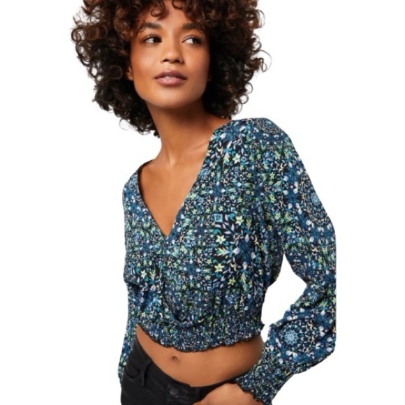 NWT BCBGeneration Floral Crop Top - Picture 4 of 16
